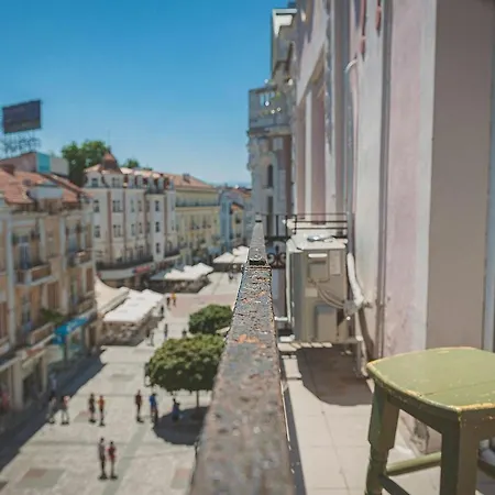 Hostel Temple House *