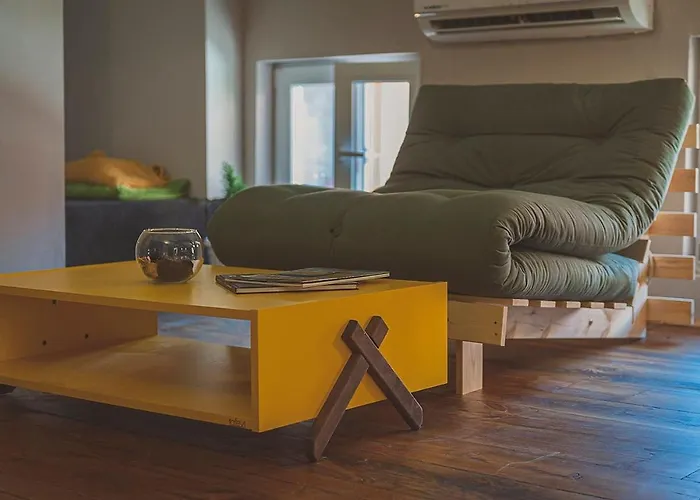 Temple House Hostel *