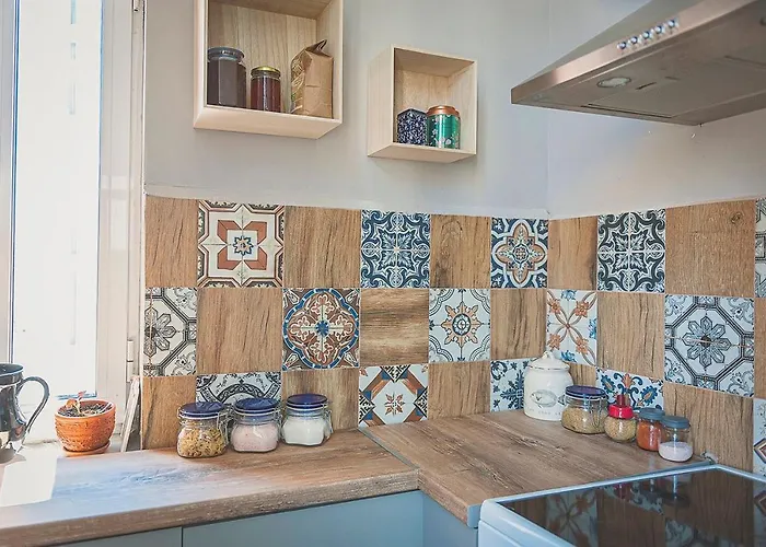 Temple House 플로브디프