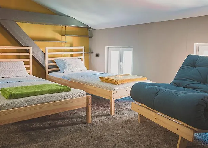 Temple House 호스텔 *