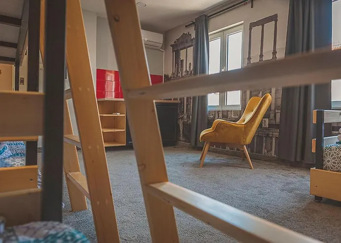 Temple House 호스텔