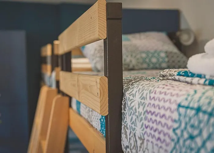 Temple House Hostel *