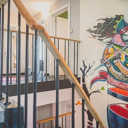 Temple House Hostel *