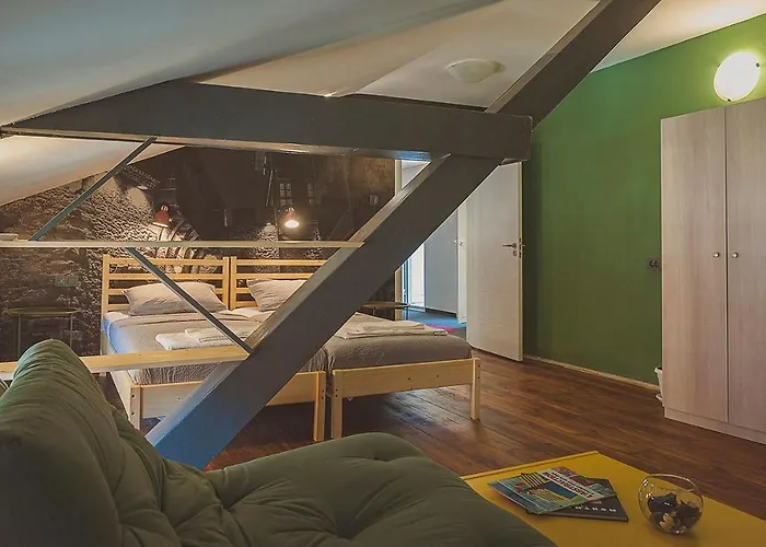 旅馆 Temple House *